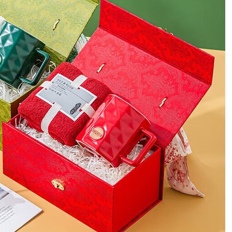 Керамический подарочный набор чашек Jin Ming Li