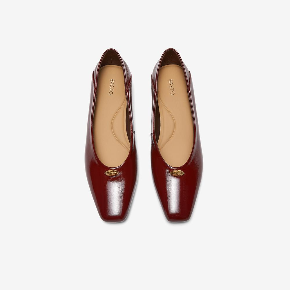 Bestu 26 Autumn Shallow Mouth Single Shoes Fashion Trend Commuter Coarse Heel Square Head Women's Shoes