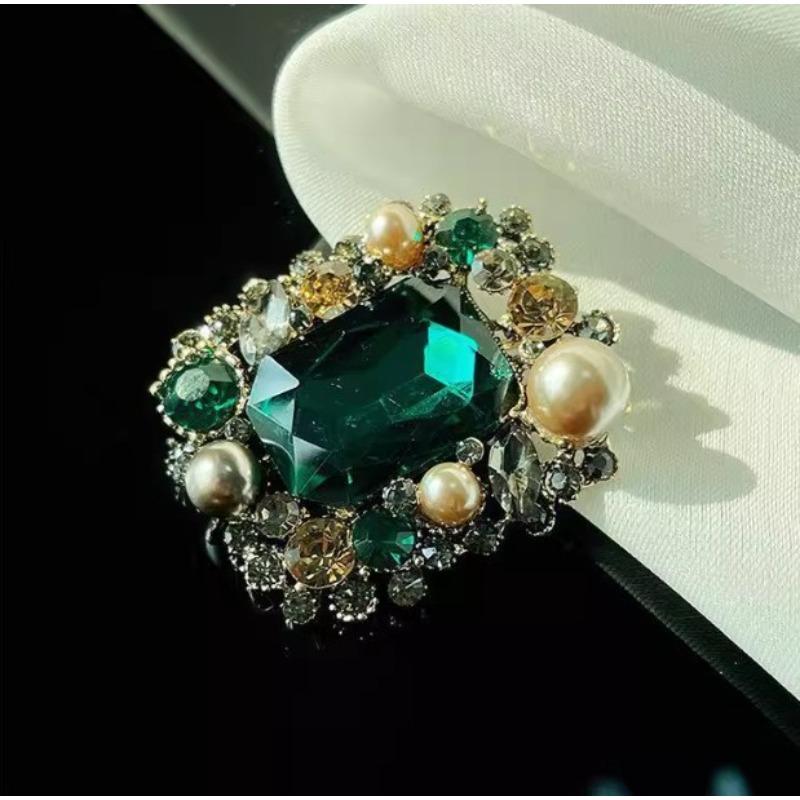 New Alloy Brooch High-end Niche Women's Peony High-end Pin Coat Suit High-end Versatile Brooch
