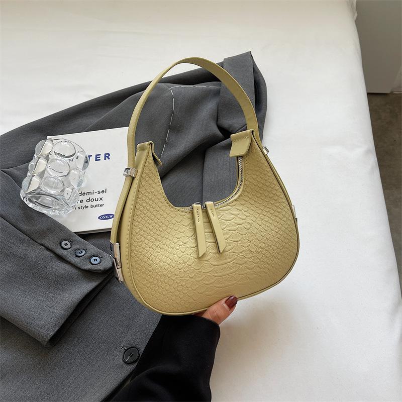 Retro underarm casual bag for women 2025 new embossed crocodile pattern fashionable solid color one-shoulder portable dumpling bag