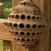 Wall Mounted Bee House Wall-Mounted House, Outdoor Pollinator Shelter, Honeycomb Design Weather Resistant Nesting Box Plastic Hotel for Solitary Bees,