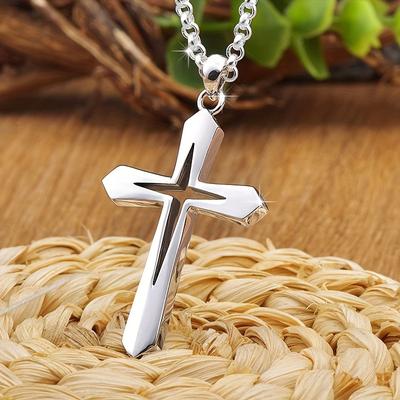 1 Piece of Cross Men's Pendant Necklace, Simple and Smooth Stainless Steel Necklace with Hollow Geometric Design Sense