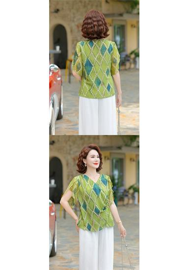 Chiffon Short-Sleeved Blouse – Mother's Summer Style for Middle-Aged Women