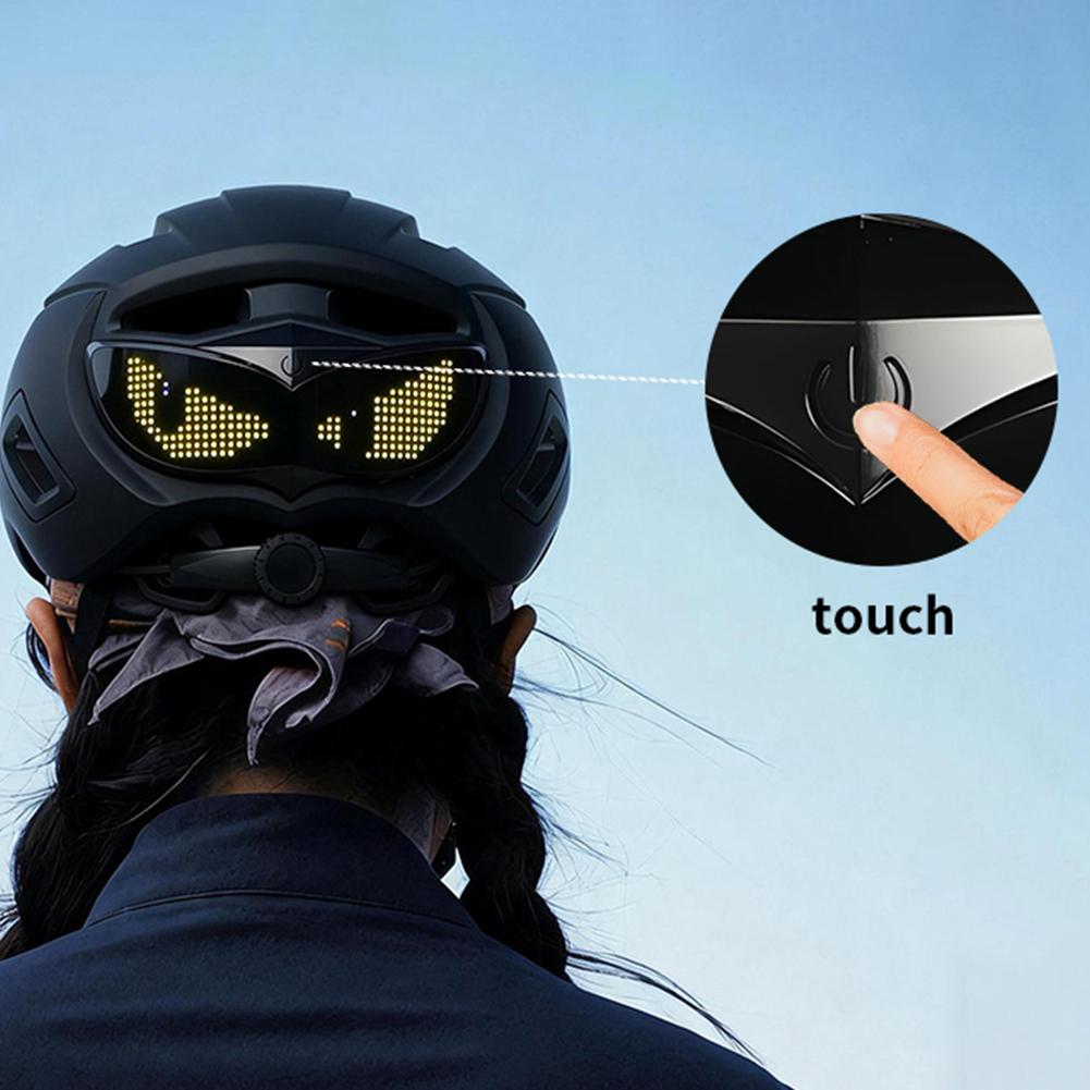 Helm LED Decoratieve Verlichting RGB Dynamische Expressieverlichting Universeel voor Fietsen en Motoren APP Bediening Duivels Oog Verlichting