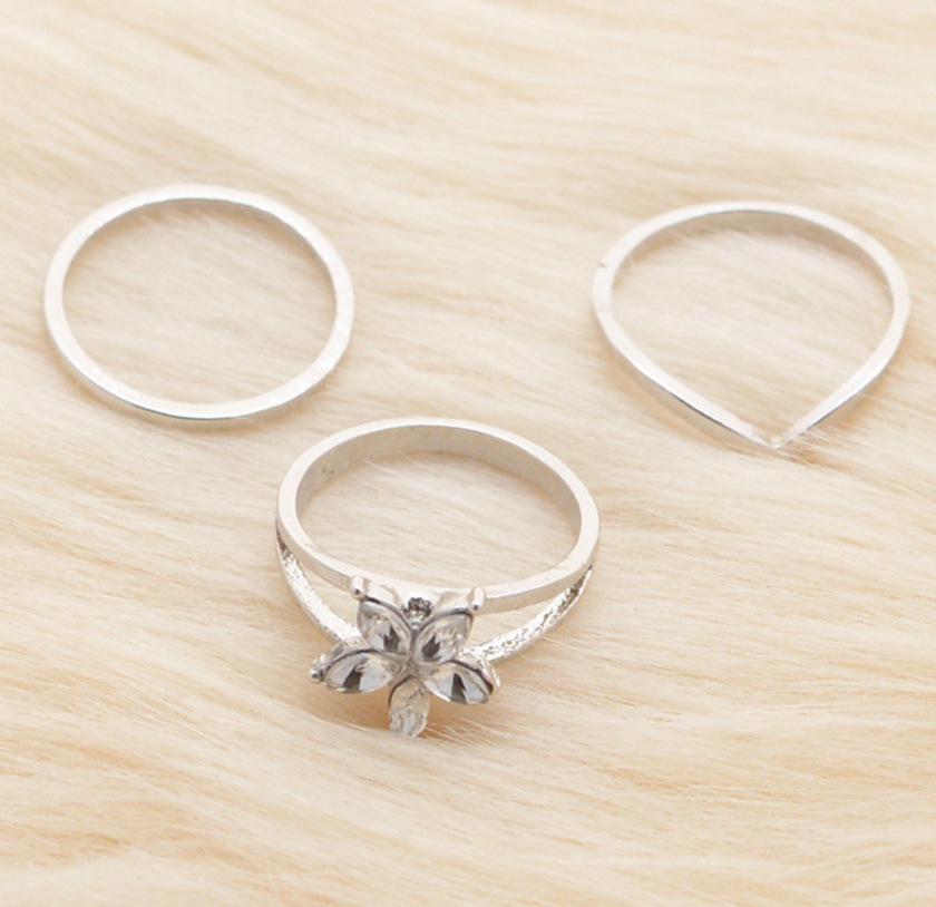 Cross-Border Beach Series: Small Daisy Circle Foot Ring Three-Piece Set