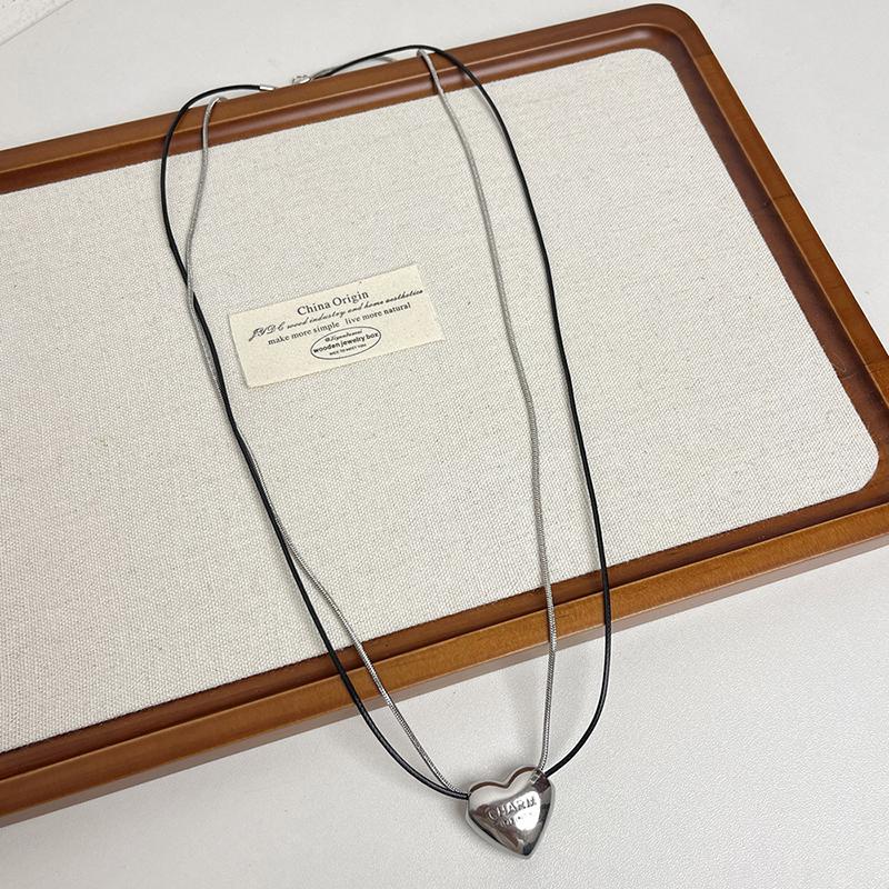 Elegant  Large Pendant Black Rope Long Necklace For Women Girls Versatile Sweater Chain Jewelry Accessories Gifts