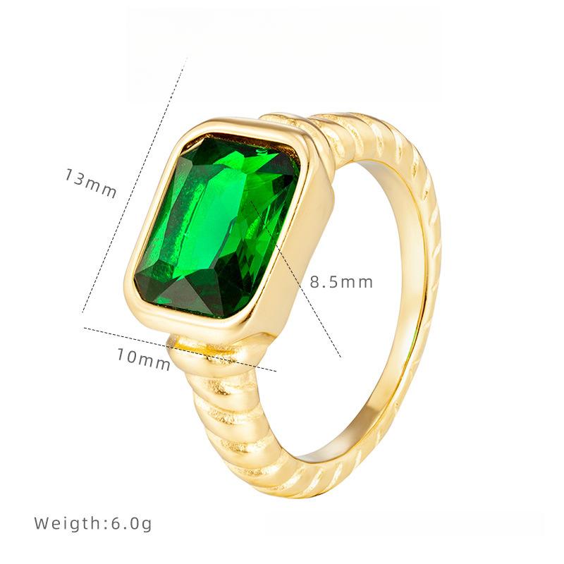 Vintage Rectangle Emerald Diamond Ring Light Luxury Twisted Spiral Ring Titanium Steel Plated Jewelry Women