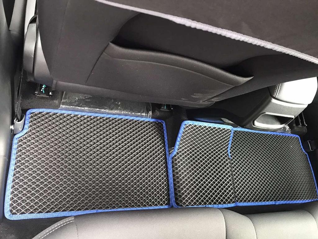 Коврики EVA (черные) для Cowin Showjet