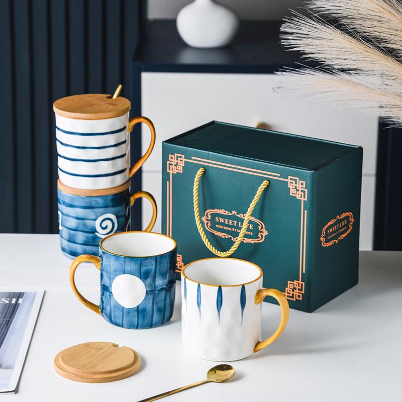 Retro Japanese Ceramic Mug with Lid, High-Temp Resistant, Large Capacity, Ideal Gift for Couples