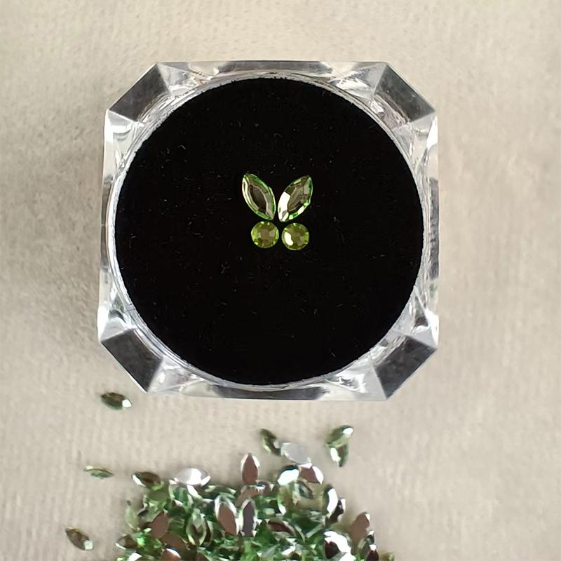 4Pcs Dental Teeth Gems Clear  Tooth Gem Ornaments Jewelry 