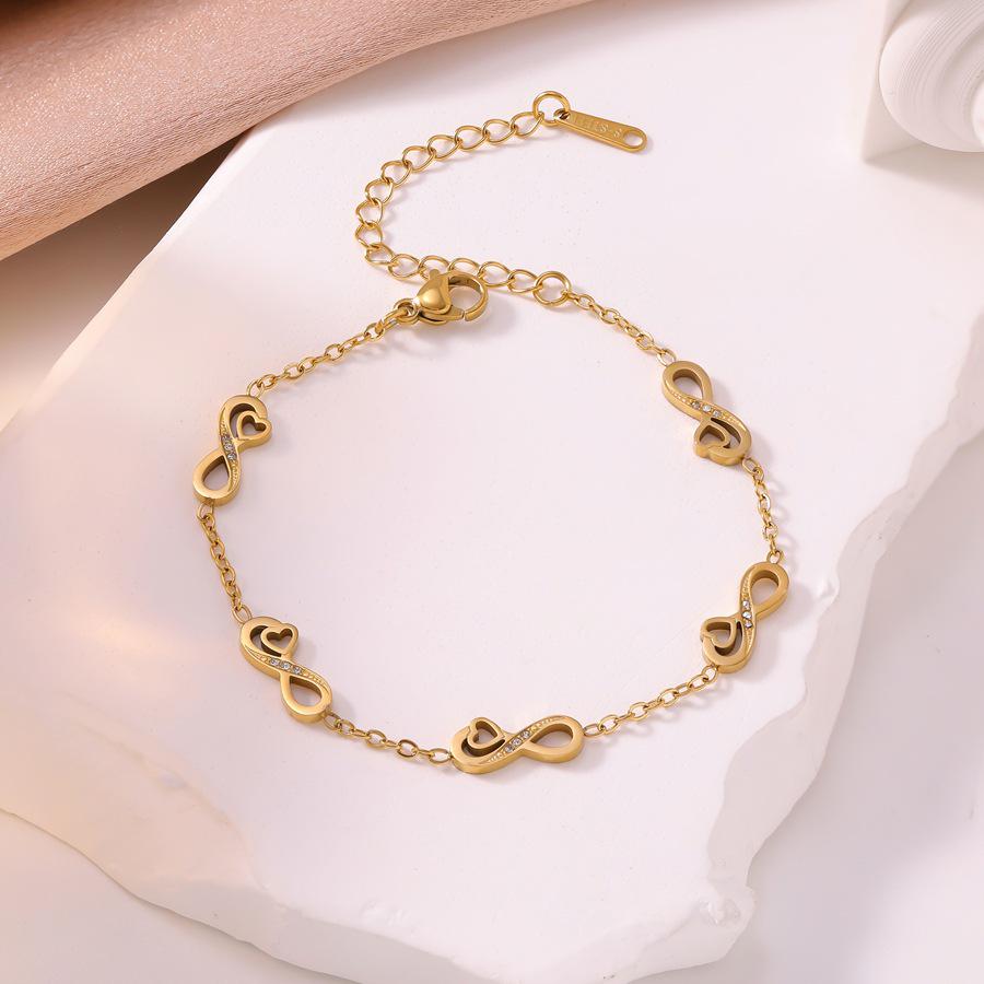 French Retro Gold Plated Stainless Steel Heart-Shaped Diamond Bracelet for Women
