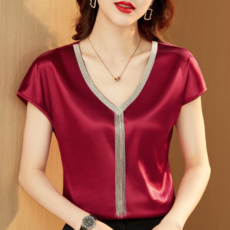 QICED Summer Heavy Industry Tassel Satin Innerwear and Outerwear Base Layer Short-sleeved T-shirt Top Women V-neck