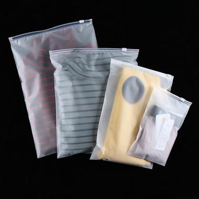 Mattierte selbstklebende Plastik-Zippbeutel zur Aufbewahrung von Baby- und Kleinkinderkleidung und für Reisen