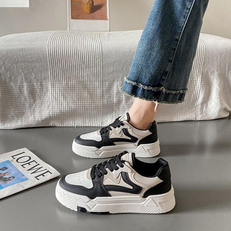 

Модные маленькие белые туфли женские 2024 новые для девочек на толстой подошве низкие кеды весенне-осенняя повседневная спортивная обувь 40 чёрный