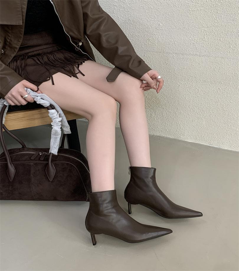 2025 new autumn and winter zipper retro brown suede Korean small ankle boots thin boots square head thick heel short boots women