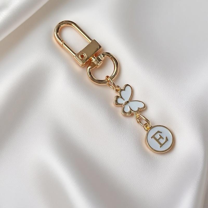 Metalowy Brelok z Literą Motyla A-Z 26 Liter Brelok Urok Uchwyt na Klucze Samochodowe Zawieszka do Torby Akcesoria Biżuteria Prezent