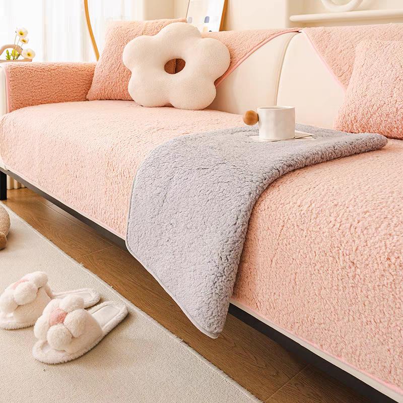 Lambswool Plush Living Room Sofa Cushion Thickened Seat Cushion for Fall/Winter Plush Anti-Slip Sofa Cover Backrest Throw 70x70cm 1pcs