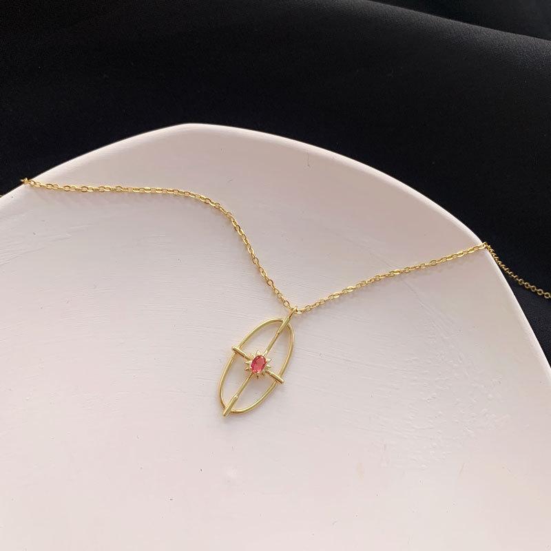 Geometrische Hohle Ovale Zirkon Halskette Retro Vielseitig Weiblich Nische Schlüsselbeinkette Frauen