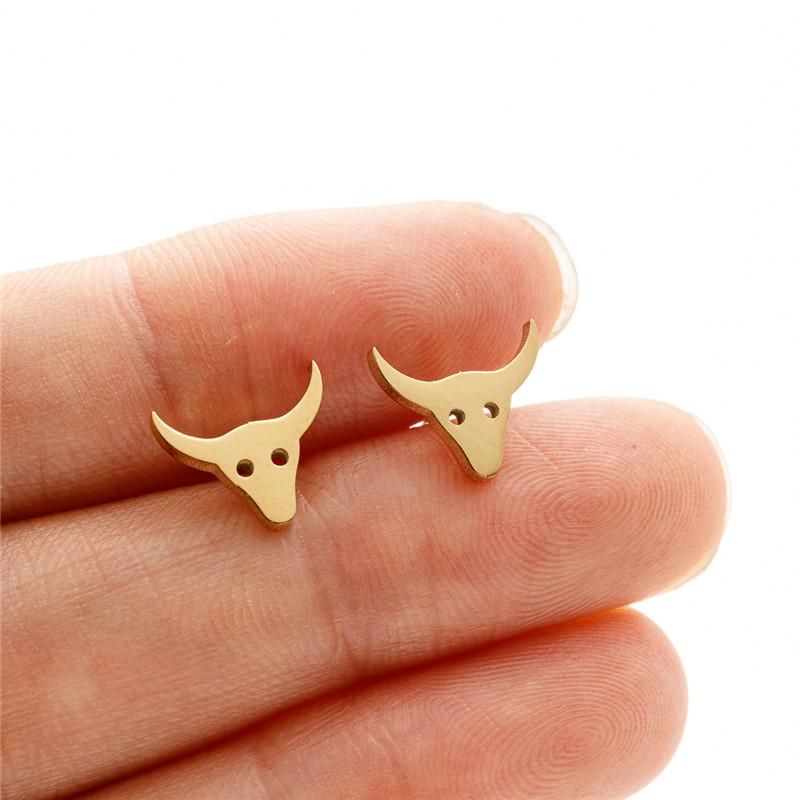 Simple T Bar Stud Earrings for Women Small Animal Ear Studs Punk Dove Leaf Dragonfly Spider Earings Fashion Jewelry Pendientes