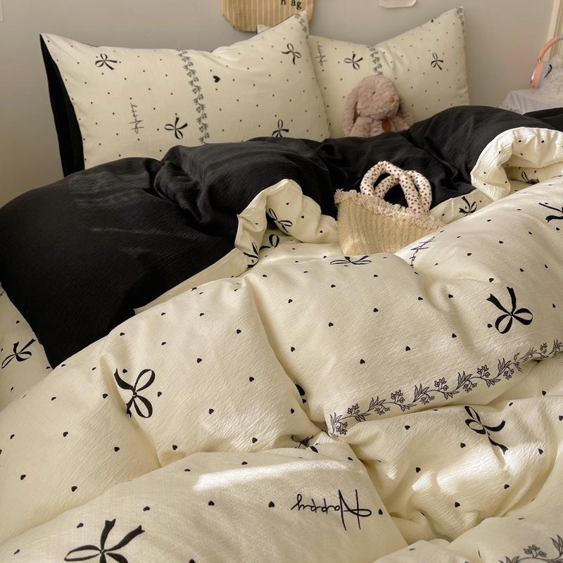 A-Typ Doppelgarn Vierteiliges Heimtextil Bettwäscheset Cartoon Bettlaken Bettbezug Studentenwohnheim Dreiteiliges Bettwäscheset