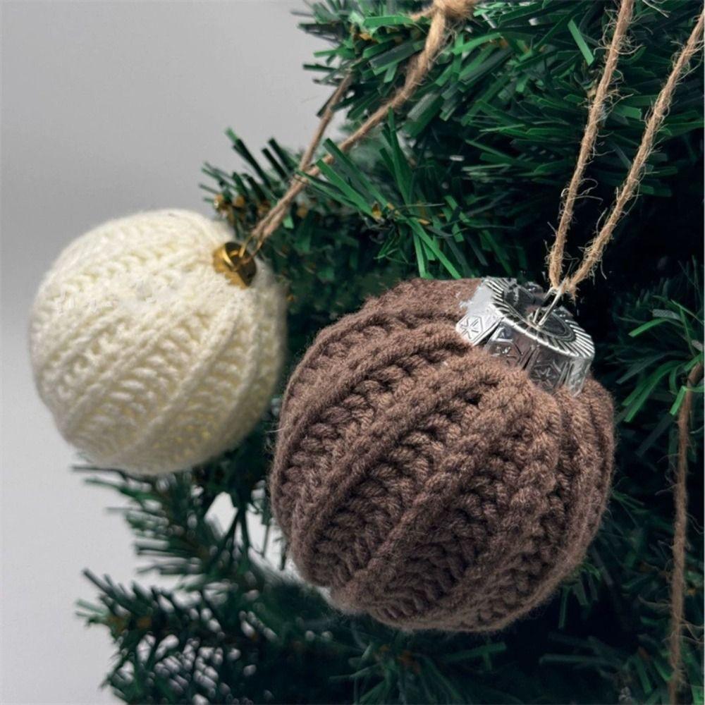 Neue gehäkelte Weihnachtskugel Xmas-Kugeln 6cm Weihnachtsbaum-Hängeanhänger Geschenkkugel Handgestrickte Wollkugel Weihnachtsdekorationen