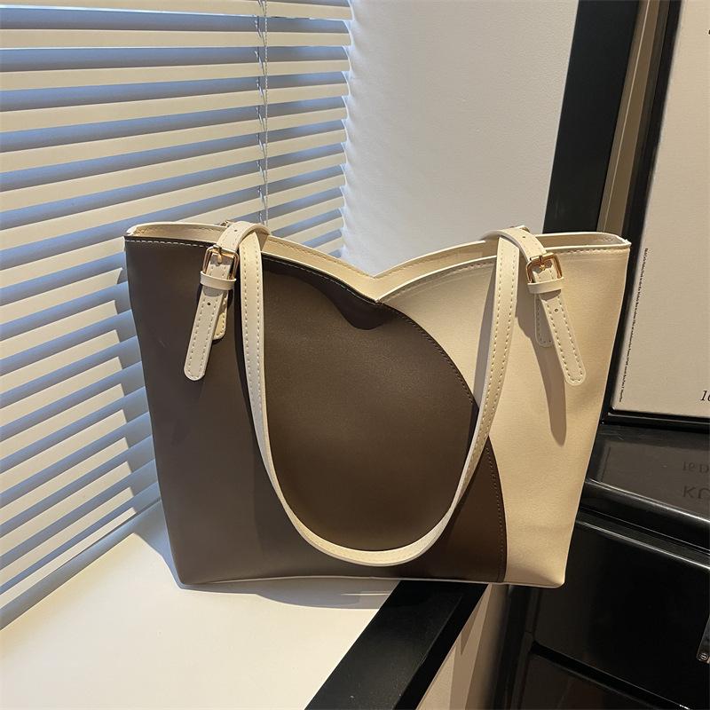 Large-capacity Tote Bag - Stylish Hand-held Casual Chic Shoulder Bag
