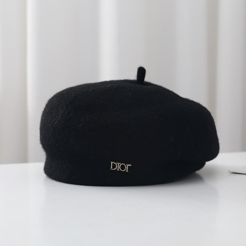 Wool Beret Women's Autumn and Winter Literary Pleated Edge Metal Letter Mark Retro Warm Pumpkin Hat