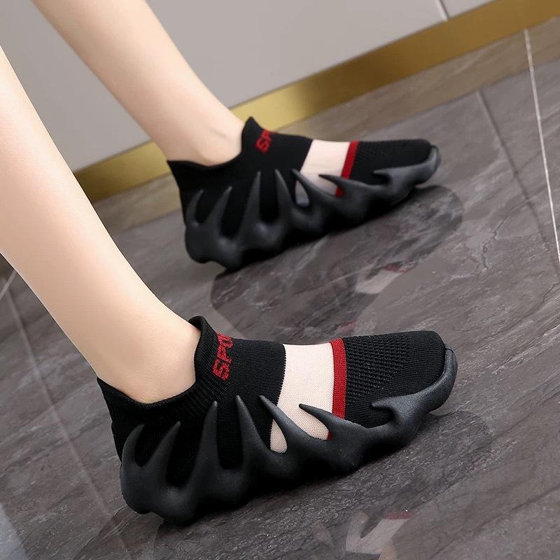 New summer coconut shoes sneakers fly-woven breathable casual octopus shoes
