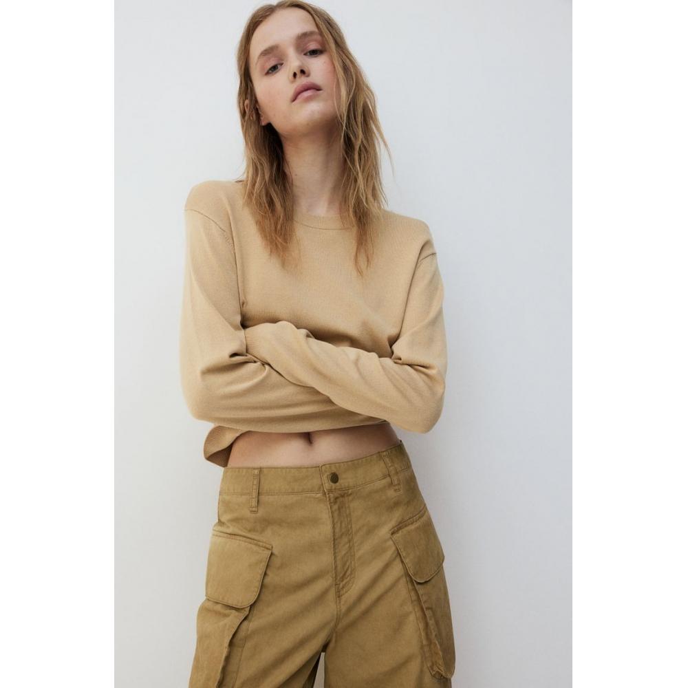 

H M short fine knit sweater beige