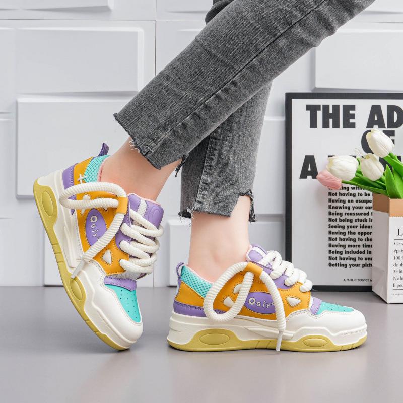 Couple soft-soled bread shoes new spring panda shoes heightening shoes casual board shoes