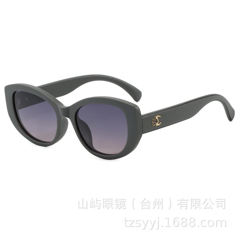 

Retro Vintage Small Cateye Sunglasses Women Men Brand Designer Sun Glasses Female Fishing Black Frame Lens Eyewear Driving UV400 no case