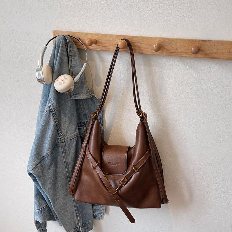 Retro tote bag women's large capacity 2025 new autumn and winter casual shoulder messenger bag multi-functional backpack backpack