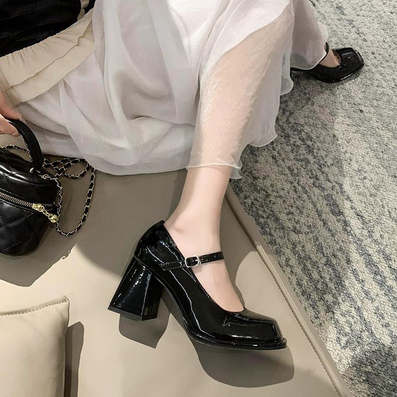 Mary Janes Vintage Black Sandals Woman Buckle Non-Slip Casual Medium Heels Office Ladies Solid Elegant Heels Summer