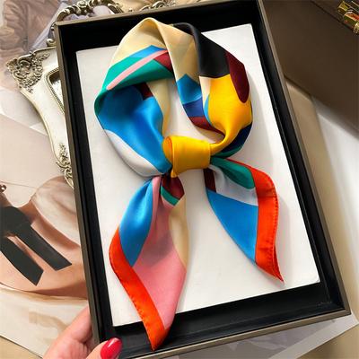 70*70cm Seiden-Quadrat-Schal Damen Weiches Blumenmuster Haarband Foulard Halstuch Hijab Krawatte Tasche Band Stirnband Mode Dekoration