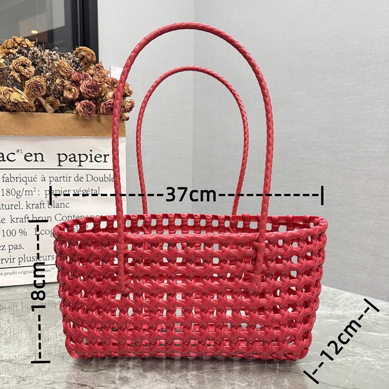 Korean Style Ins Hollow Out Woven Basket Bag Candy Color Beach Bag Handmade Straw Rattan Shoulder Handbag for Women Travel