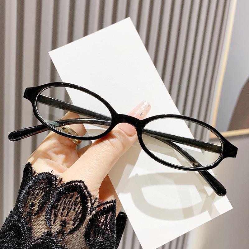 Retro Small Oval Glasses Women Vintage Y2K Eyeglasses Fashion Ultra Light Anti Blue Light Glasses Office Computer Eyewear Oculos