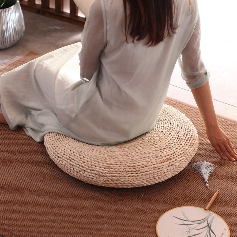 Thick Round Straw Tatami Meditation Cushion