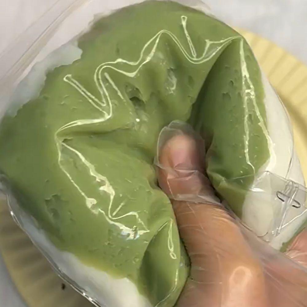 Three-layer Toast Fidget Toy Matcha Sadnwich Fidget Toy Novelty Toast Squeeze Toys  Mini Ornaments