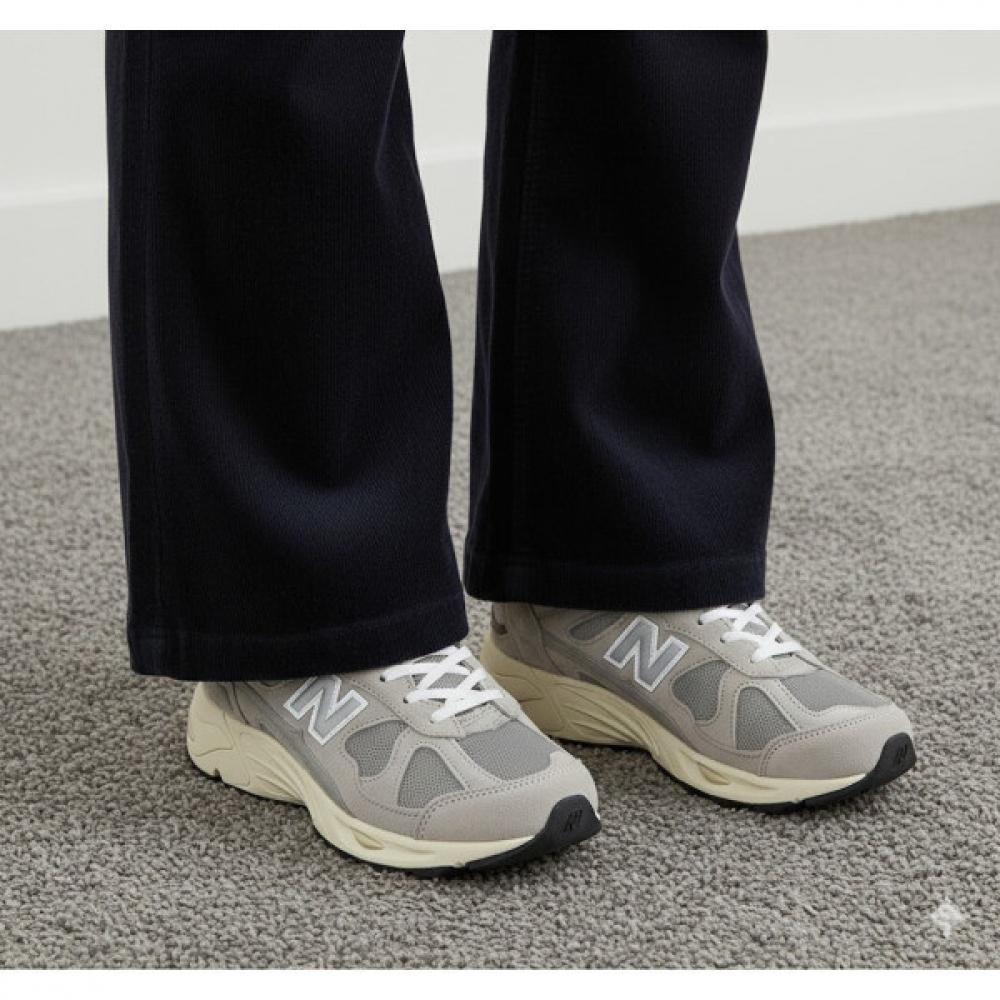 

New Balance 878 Gray Running Shoes 220US4