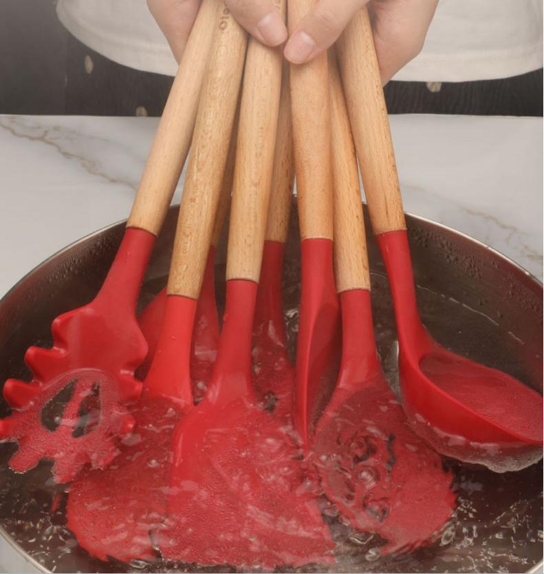 12 piece wooden handle silicone kitchenware set for simple kitchen style cooking with storage bucket and boxed kitchenware set