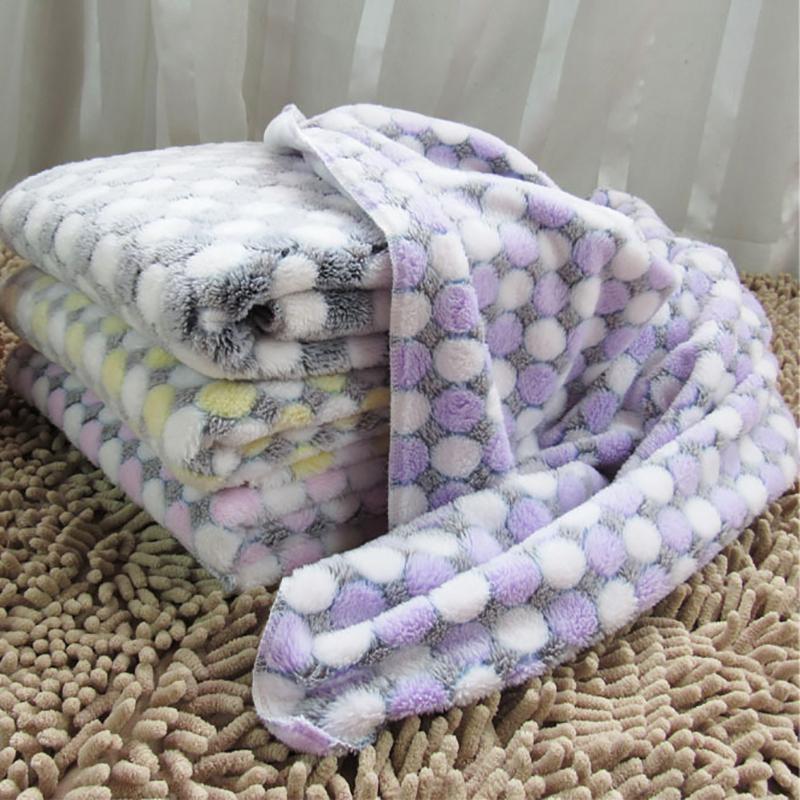 Thick Warm Pet Blanket For Dogs And Cats Soft Plush Fleece Mat Cozy Kennel Pad Pet Bed Cushion Comfortable Pet Furniture Accessory
