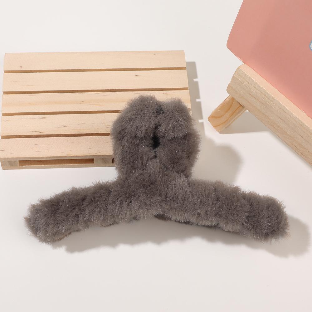 Furry Claw Clips Big Crab Hair Claw Girl Winter Ponytail Holder Large Imitation Plush Grab Cawl Clips For Women Hair Accessories