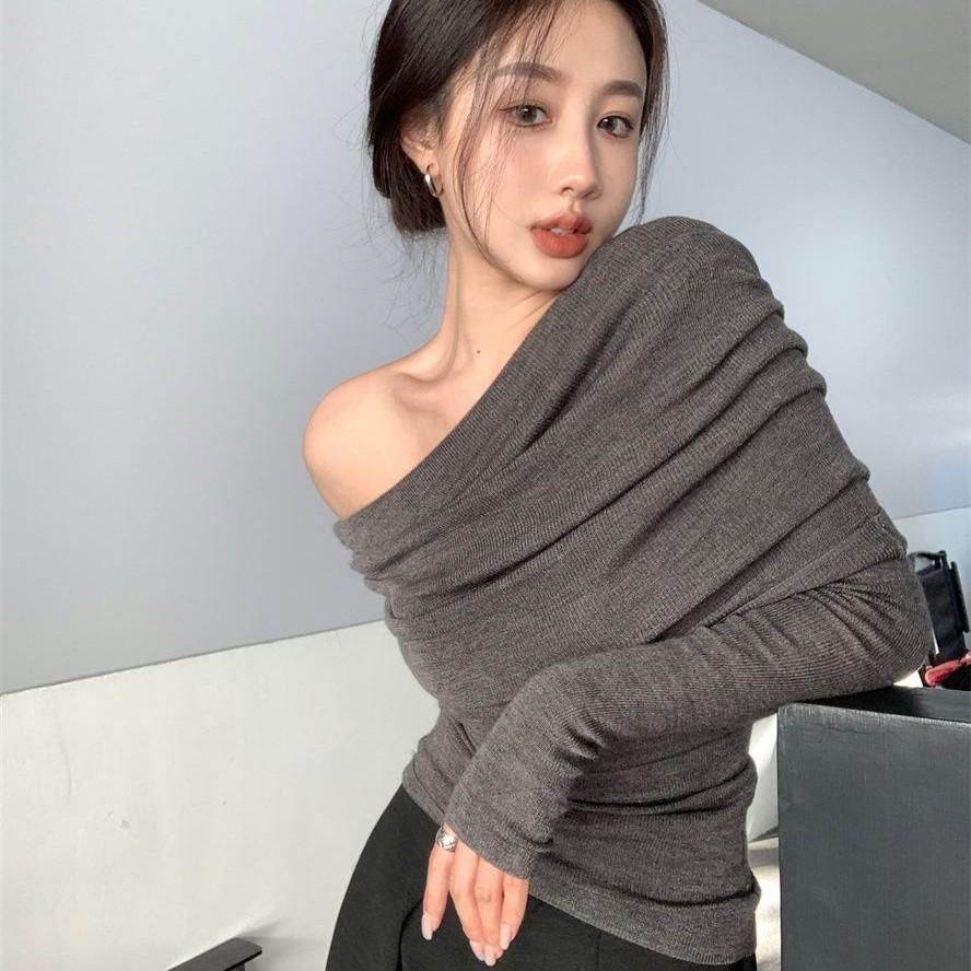 Early Autumn Off-Shoulder Slim-Fit Long-Sleeve T-Shirt for Women