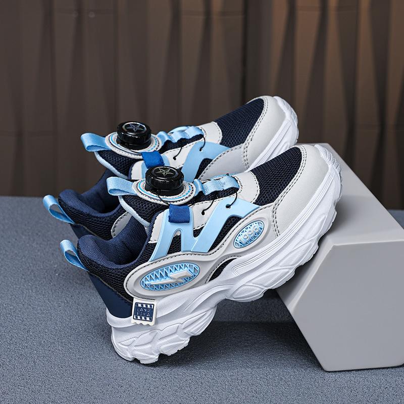 Boys and children's sports shoes and shoes 2025 autumn new mesh breathable dad shoes medium and older boys running shoes