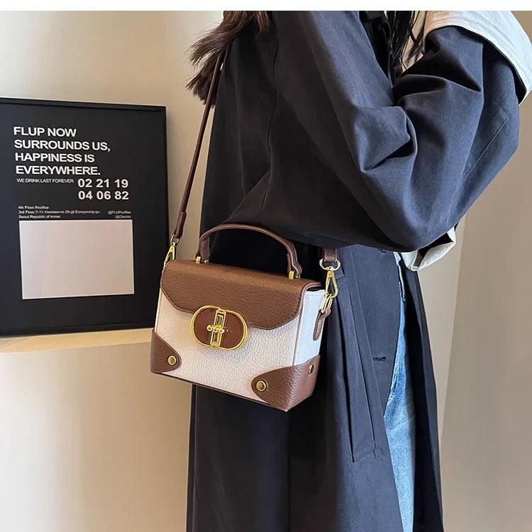 Portable Small Square Bags for Women Casual Flap Bags Travel Bags Lightweight Bags Women's Shoulder Crossbody Bag