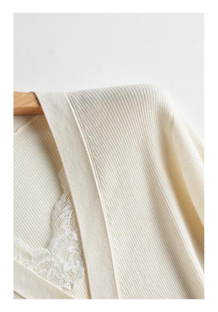 Ultra-Fine 100% Pure Wool V-Neck Cardigan: Women's Spring/Autumn Loose Knit Sweater