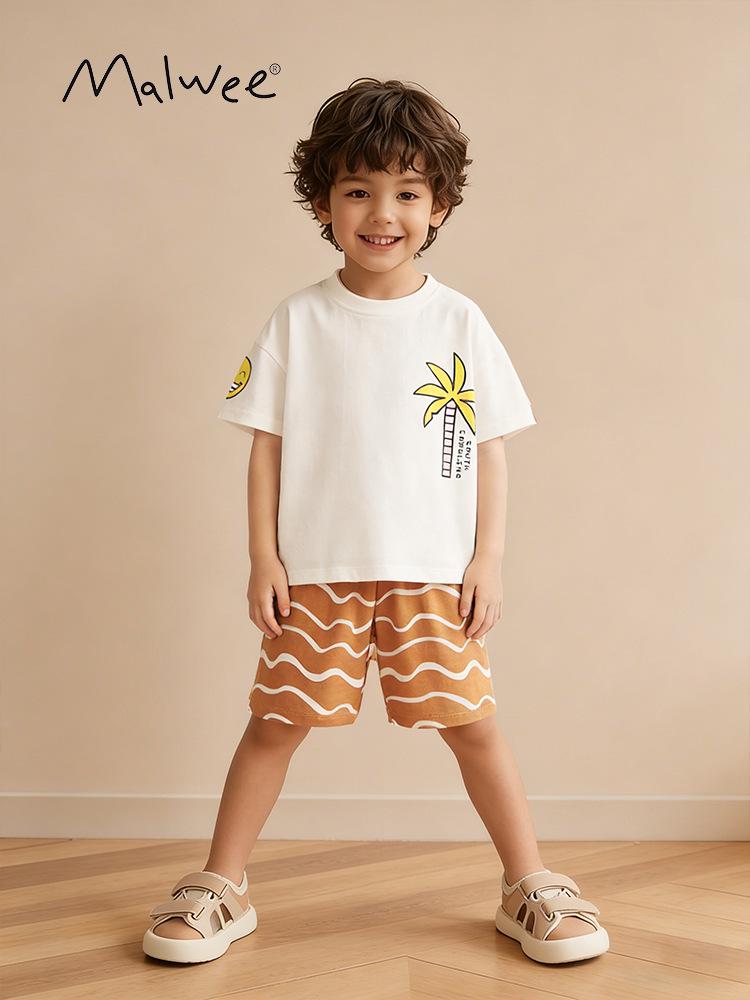 Malwee Boys' Summer Outfit: Stylish T-shirt & Shorts Set for Kids - European & American Design