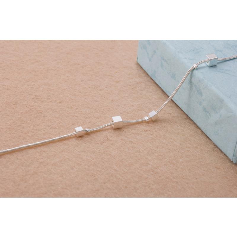 Popular Bracelet Women's Korean Version Fashion Single Line Square Retro