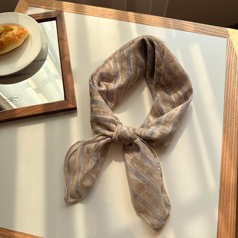 Einfarbiger doppelseitiger Muster Baumwolle und Leinen Hautfreundlicher quadratischer Schal Halspflege Retro Literarischer Schal Seidenschal Kopftuch Stirnband Damen