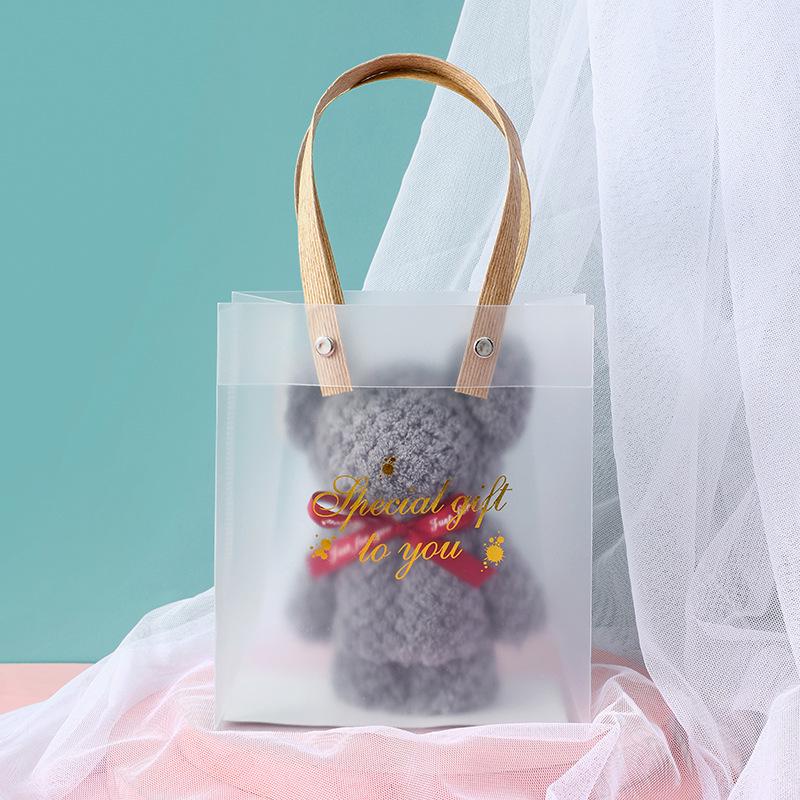 Little Bear Towel – Ideal Souvenir for Kindergarten Events, Birthdays, Celebrations, and Openings.